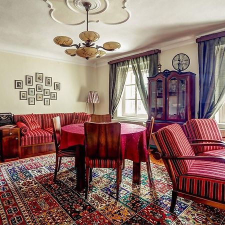 Apartment Julijan Вараждин Екстер'єр фото